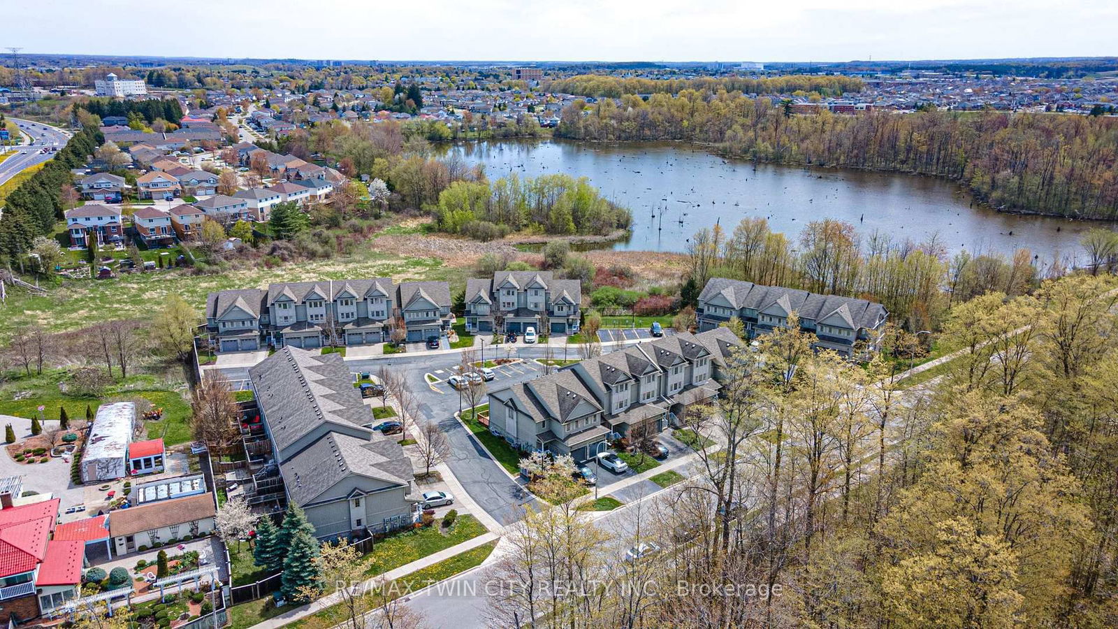 Mallard Place, Kitchener, Toronto