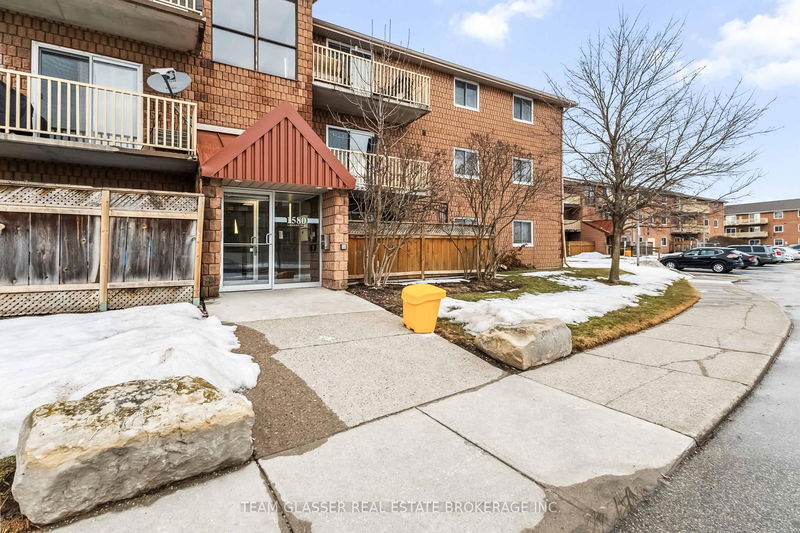 1580 ERNEST Ave, unit 306 for sale