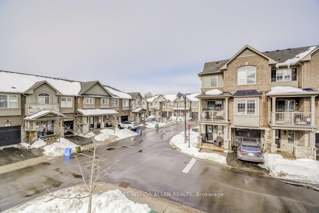 Bohemian Townhomes, Hamilton, Toronto