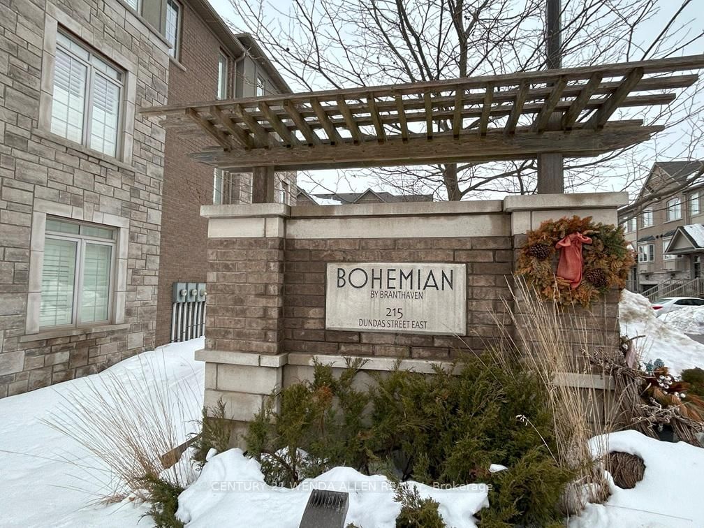 Bohemian Townhomes, Hamilton, Toronto