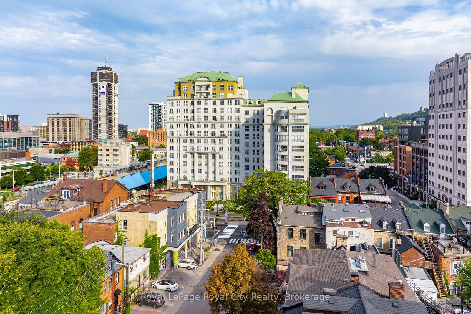 Chateau Royale Condos, Hamilton, Toronto