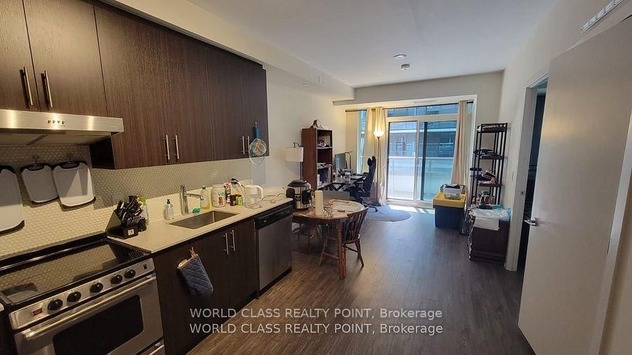 212 King William St, unit 1110 for rent