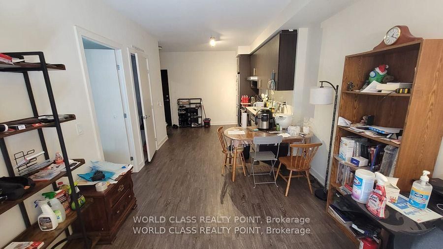 212 King William St, unit 1110 for rent