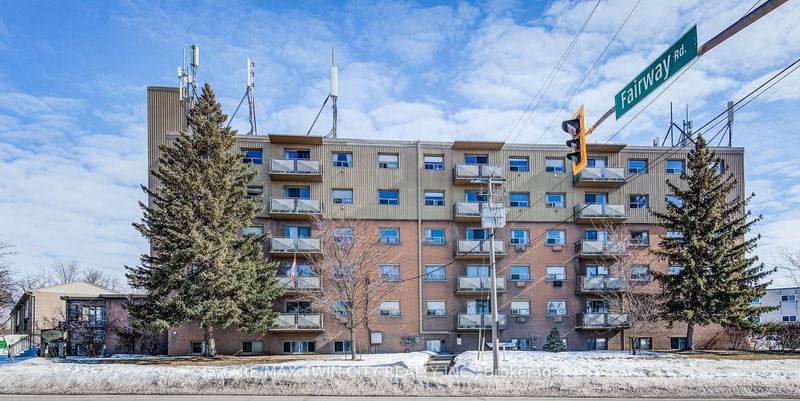 283 Fairway Rd N, unit 202 for sale