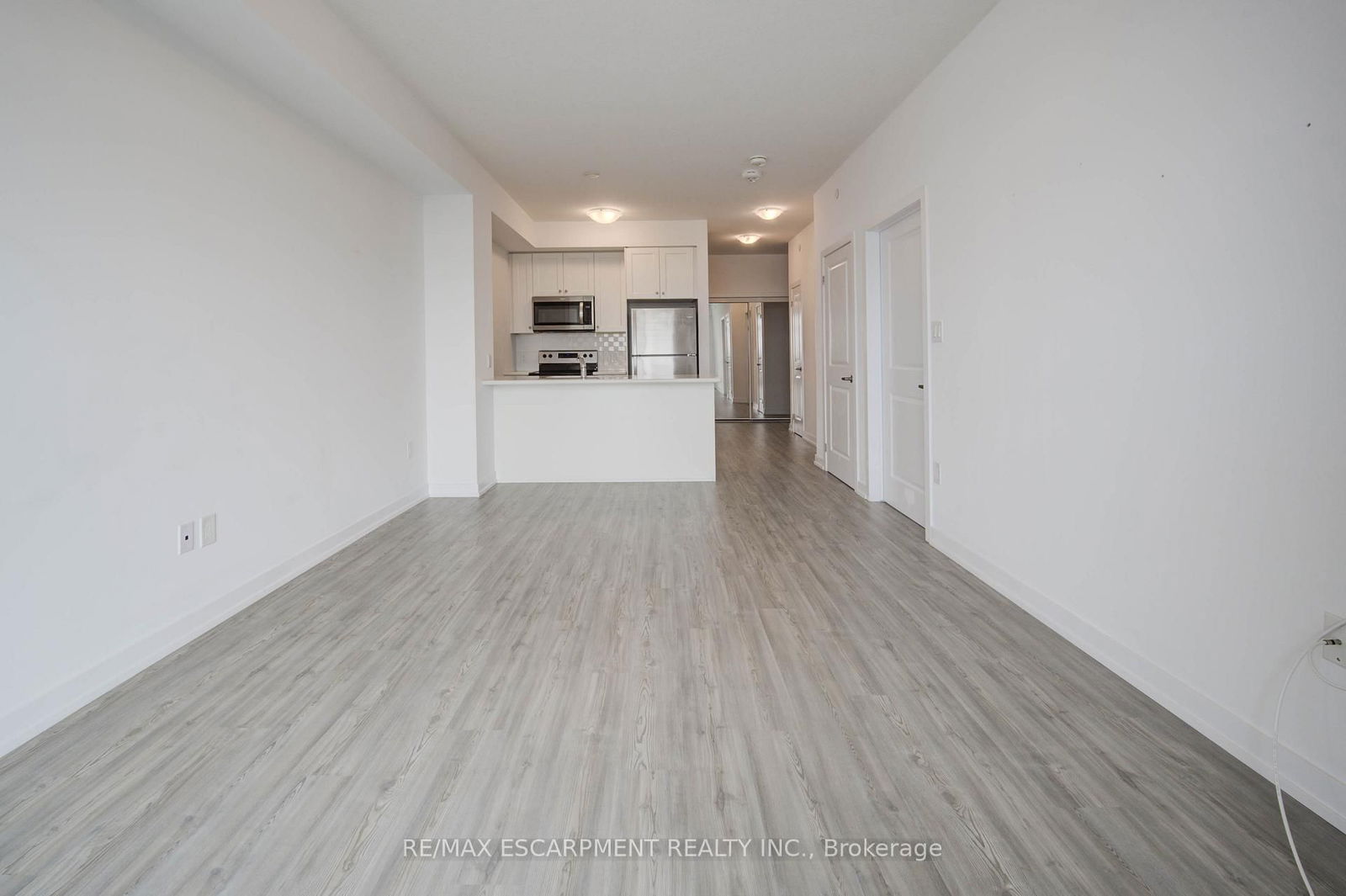 450 Dundas St E, unit 715 for rent