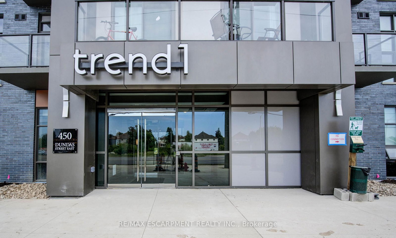 450 Dundas St E, unit 715 for rent