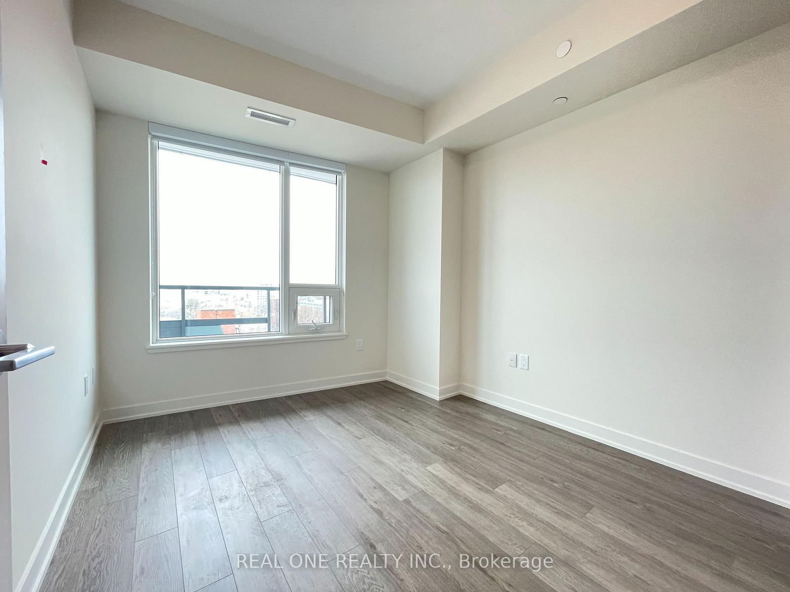 212 KING WILLIAM St E, unit 917 for sale