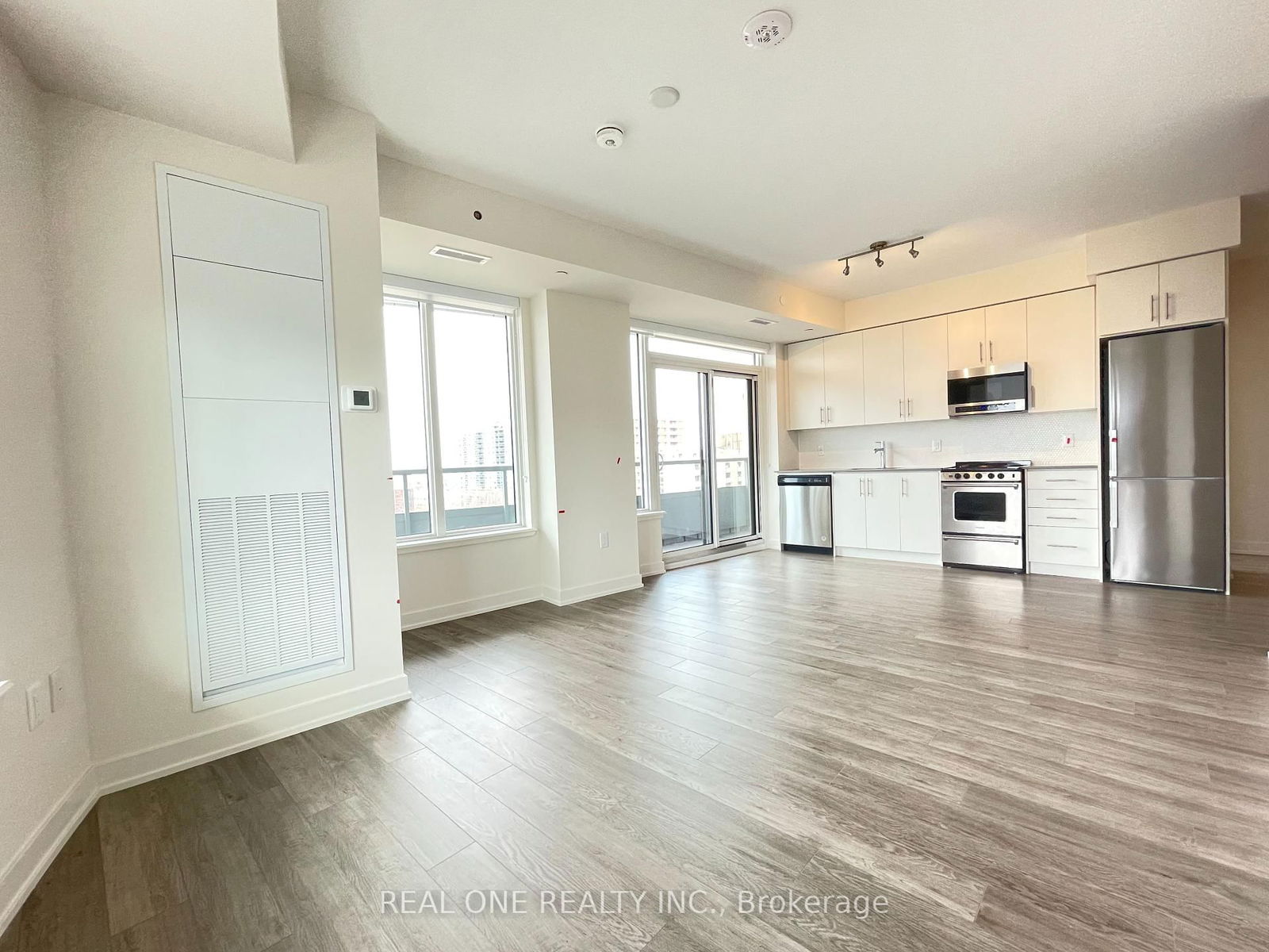 212 KING WILLIAM St E, unit 917 for sale