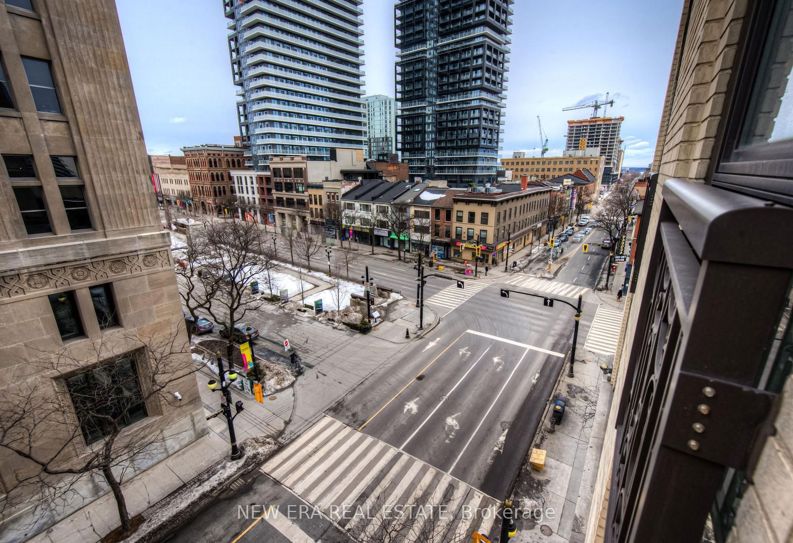 112 King St E, unit 506 for sale