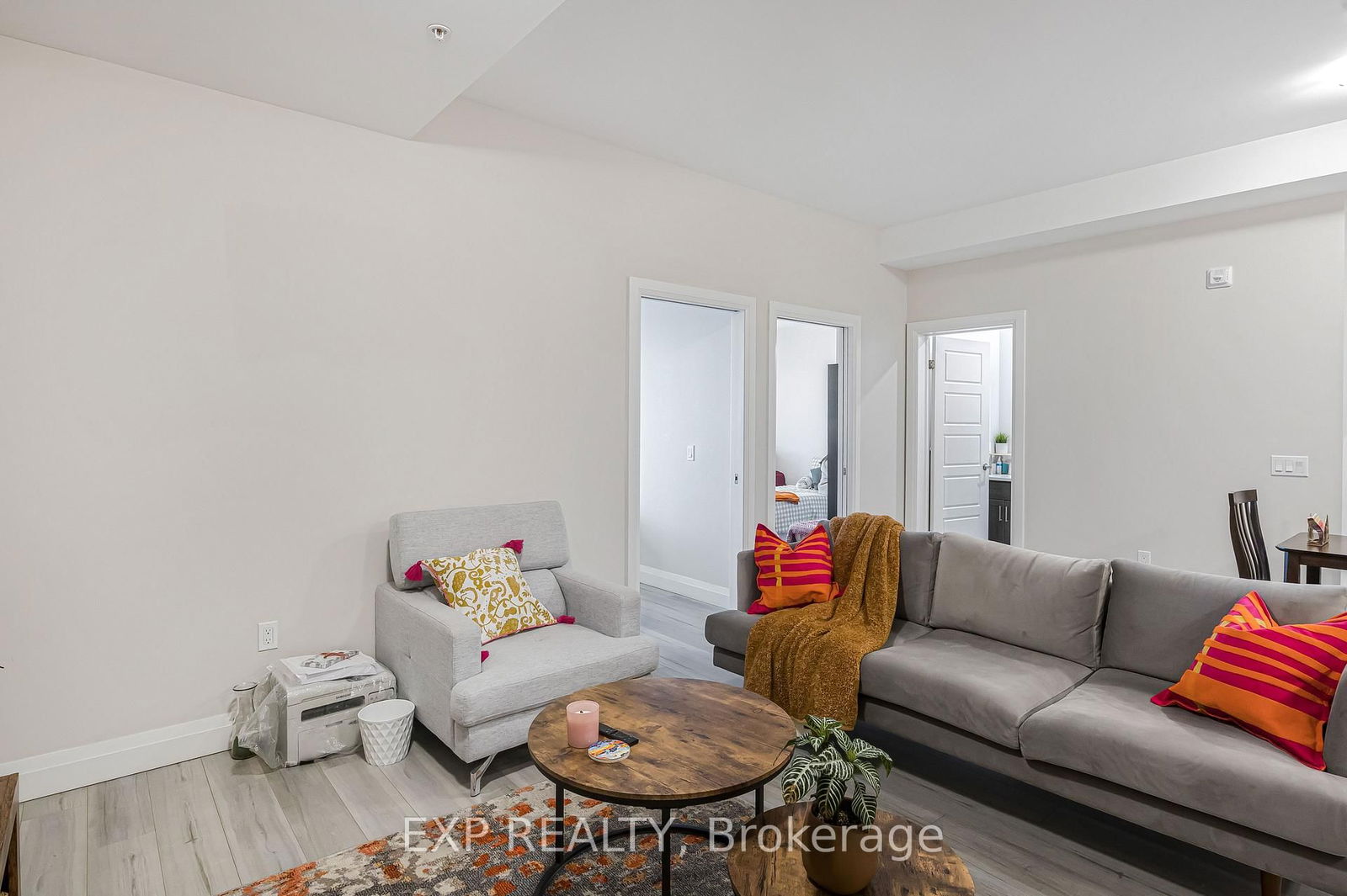 5 Wake Robin Dr, unit 305 for rent