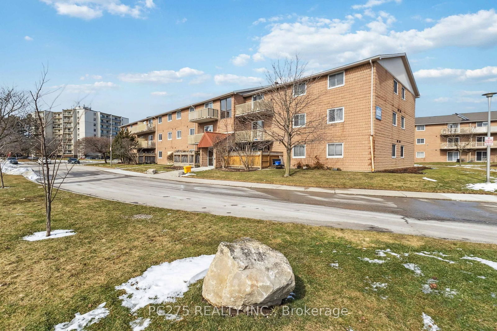 1580 Ernest Ave, unit 105 for sale