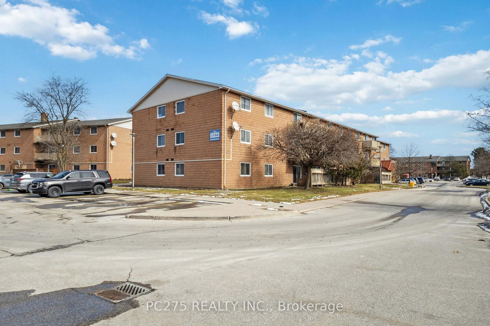 1580 Ernest Ave, unit 105 for sale