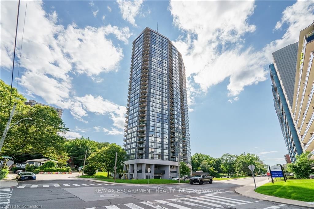 150 Charlton Ave E, unit 2907 for sale