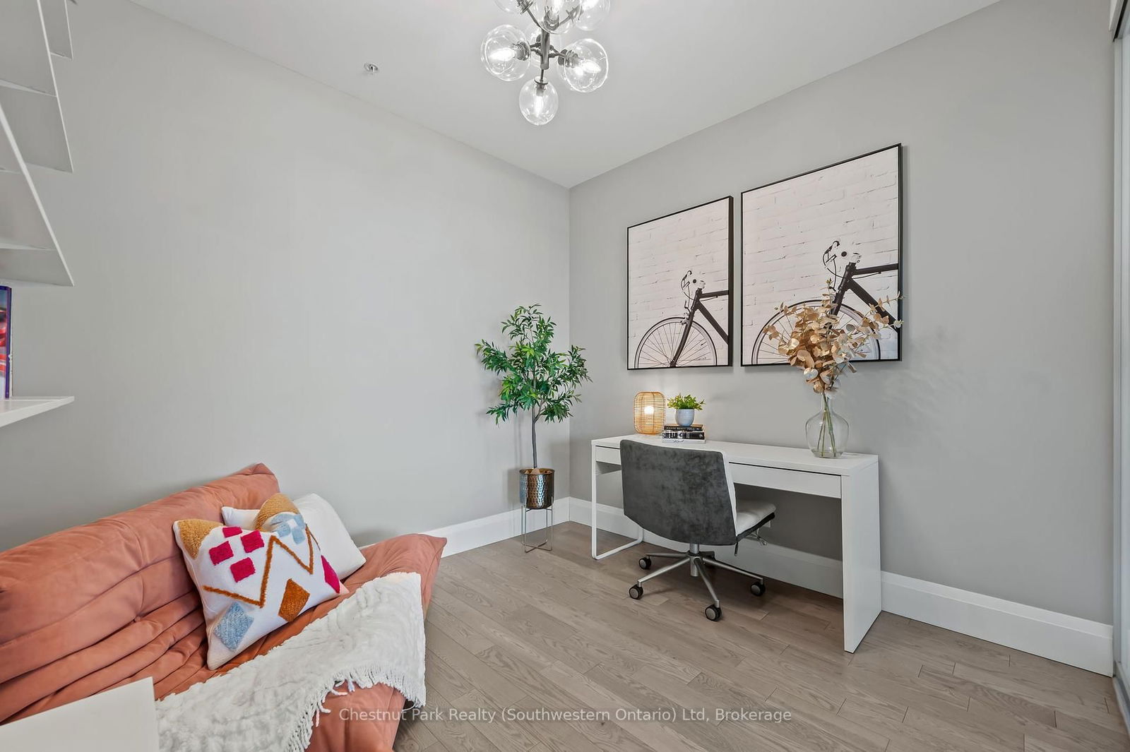 63 Arthur St S, unit 1007 for sale