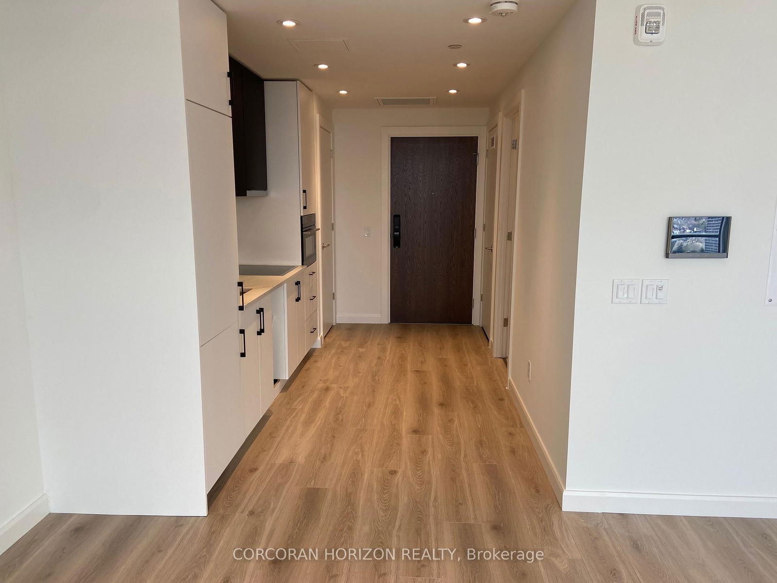 741 King St W, unit 1709 for rent