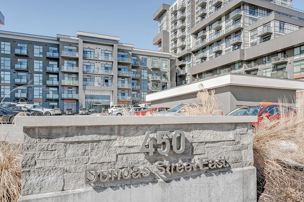 450 Dundas St E, unit 512 for rent