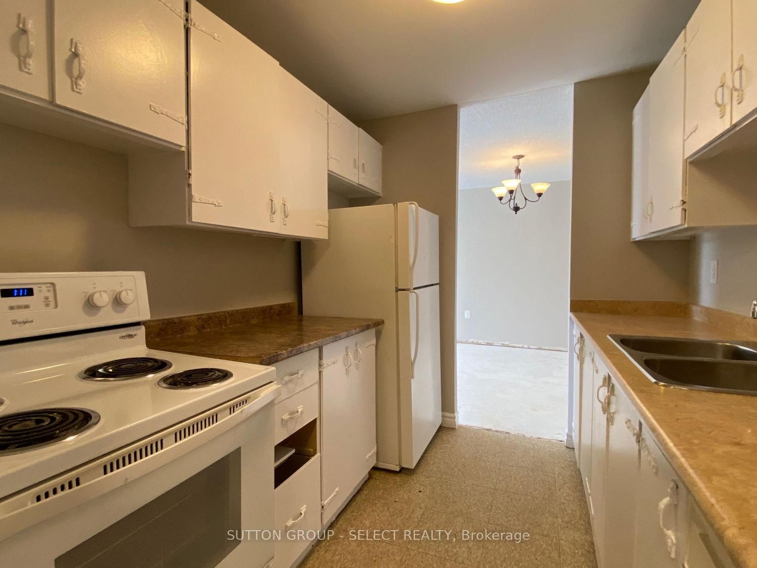 1588 Ernest Ave, unit 208 for sale