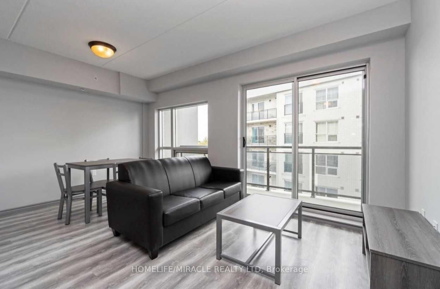 275 Larch St E, unit 407 for rent