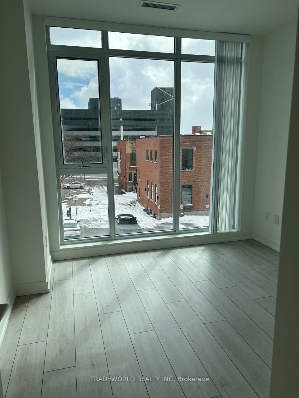 55 Duke St W, unit 206 for rent