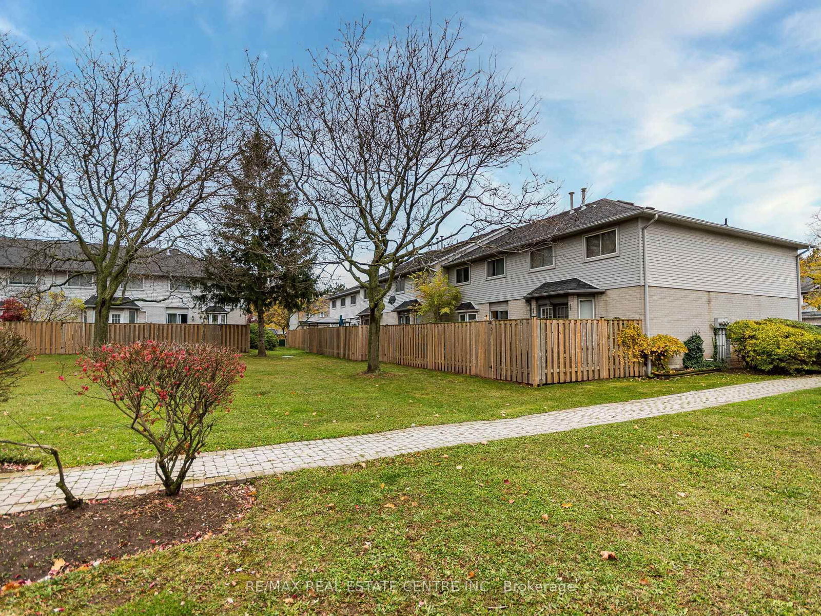 1 Royalwood Cres E, unit 58 for sale