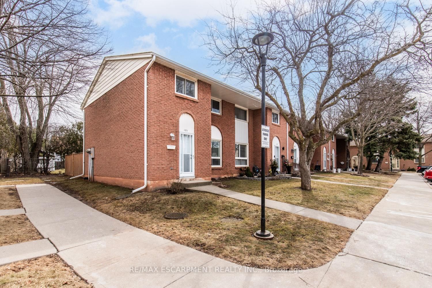 150 Gateshead Townhomes, Hamilton, Toronto