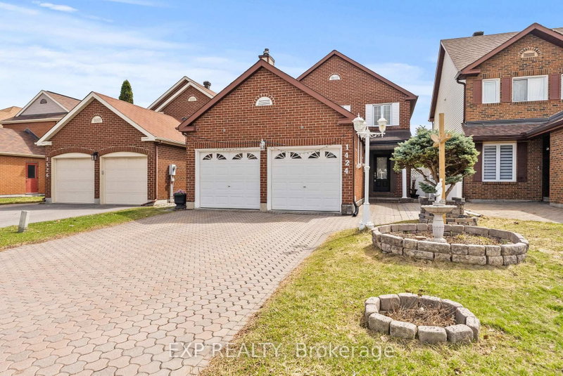 1424 Progress Pl, Ottawa - $764,900, 3 beds/4 bath | Strata