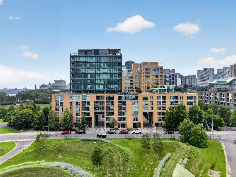Condos for Sale in Lebreton Flats, ON | 16+ Listings | Strata