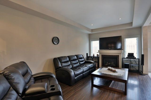 310 Fall Fair Way, unit 24 for sale - image #4