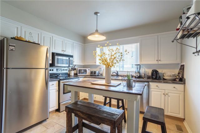7470 Monastery Dr, unit 4 for sale - image #2