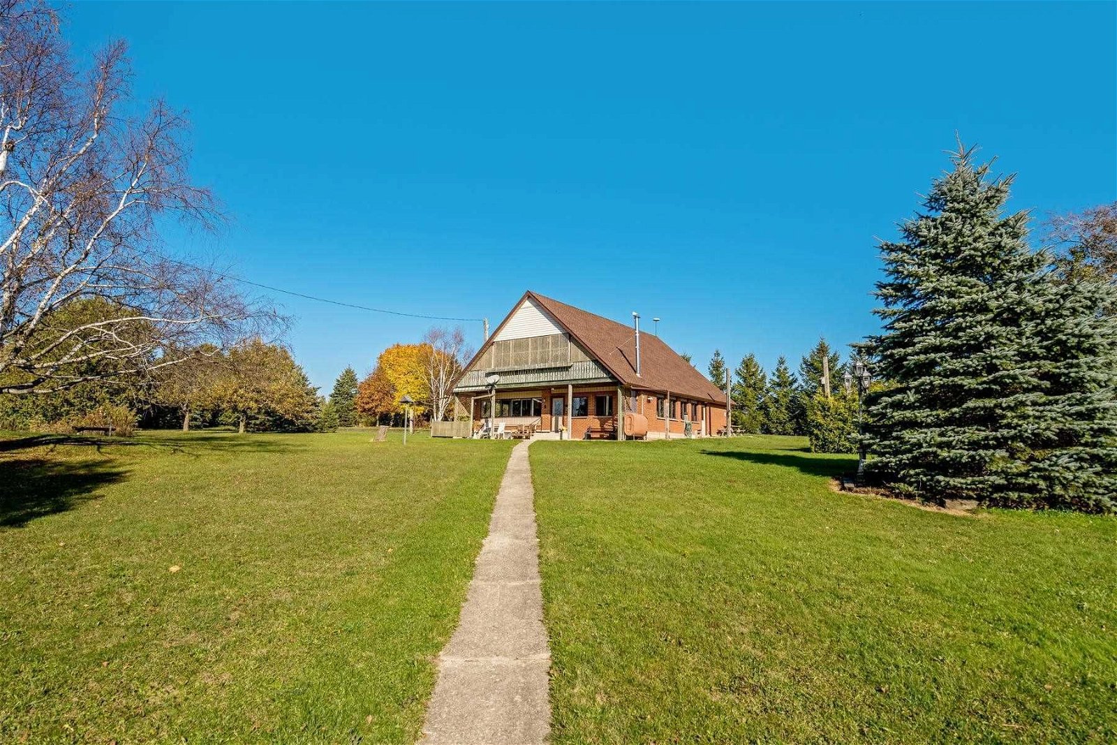 8709 Wellington Road 16 Rd for sale  - image #2