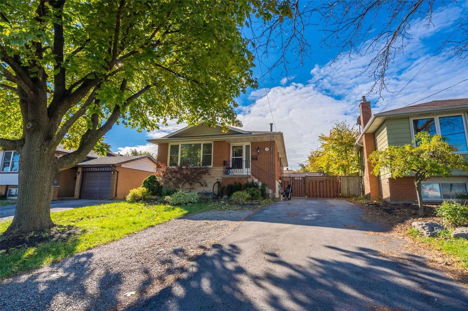 60 Tunbridge Cres | 3 Beds + 2 | 2 Baths