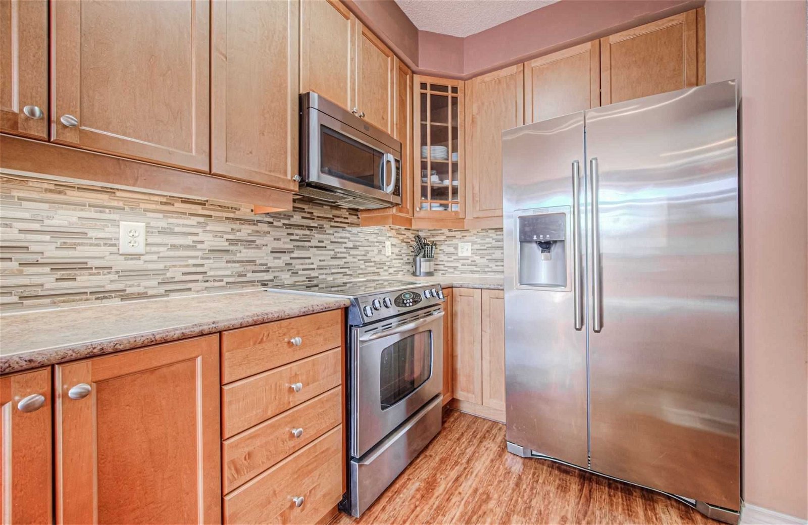 260 Beaumont Cres for sale  - image #8