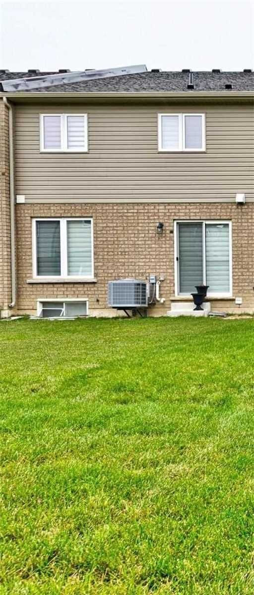 226 Dalgleish Tr for sale in Albion Falls - image #3