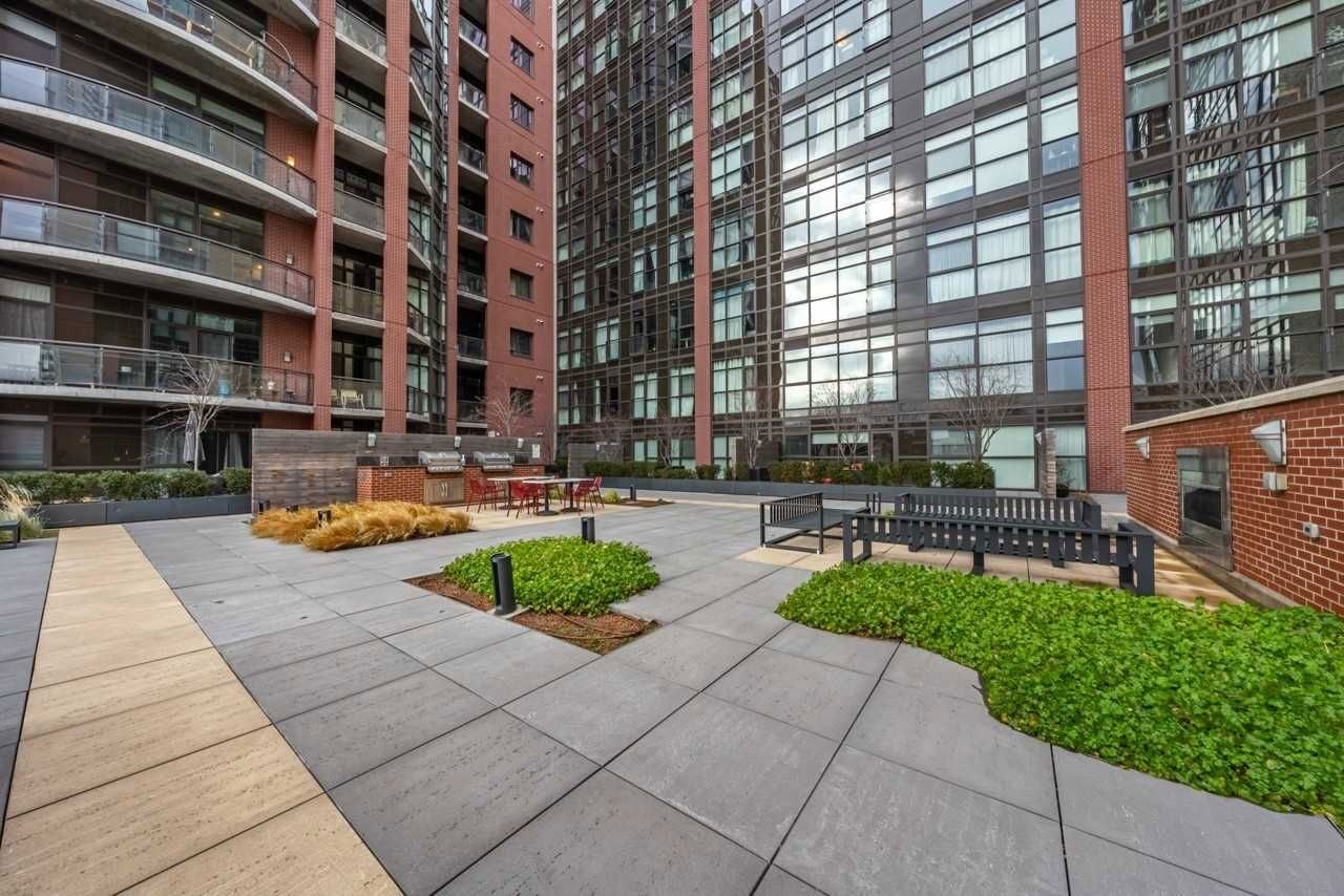 118 King St E, unit 308 for sale - image #27