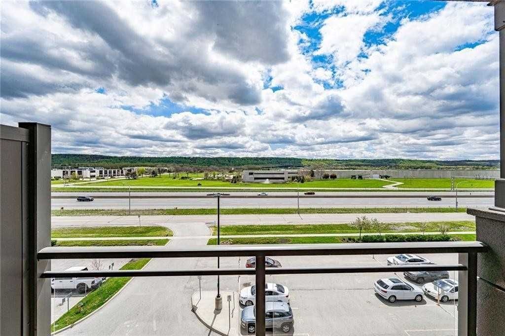 520 North Service Rd, unit 401 for sale - image #22