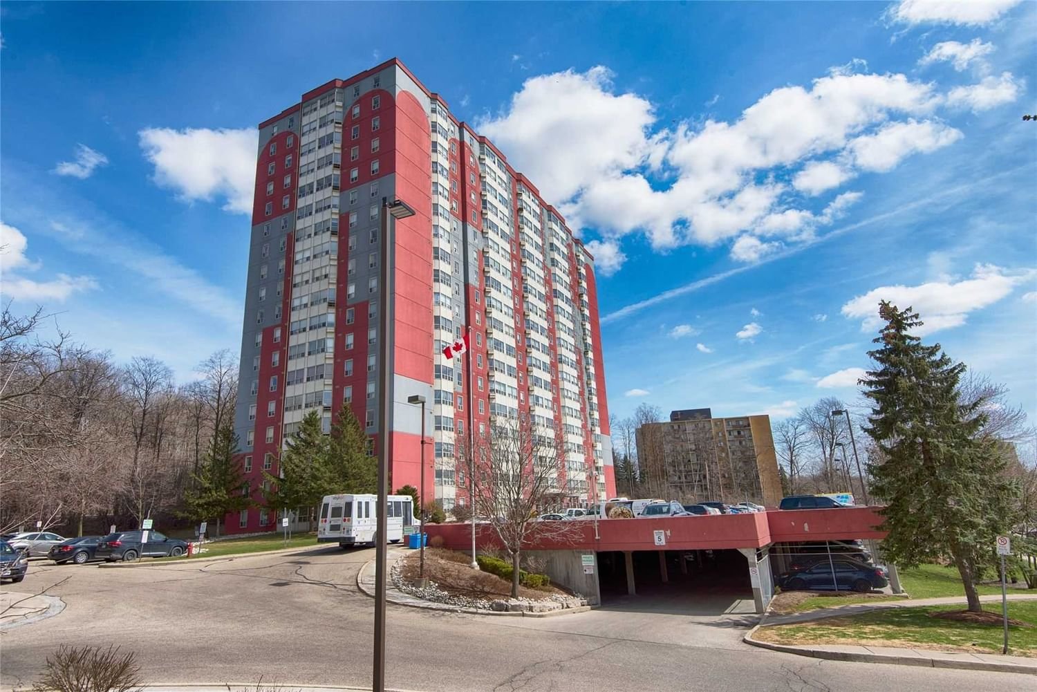 55 Green Valley Dr, unit 1415 for sale - image #26