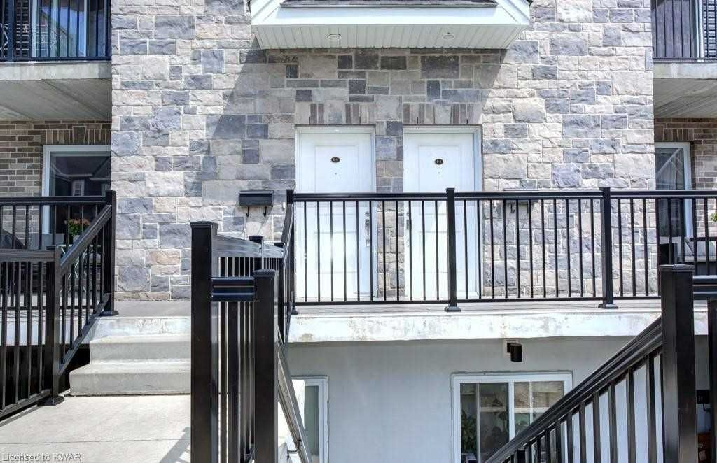 439 Athlone Ave, unit E3 for sale - image #1
