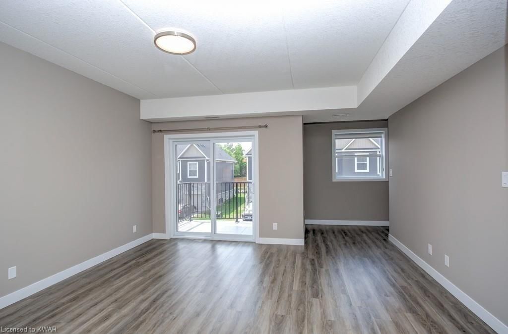 439 Athlone Ave, unit E3 for sale - image #5