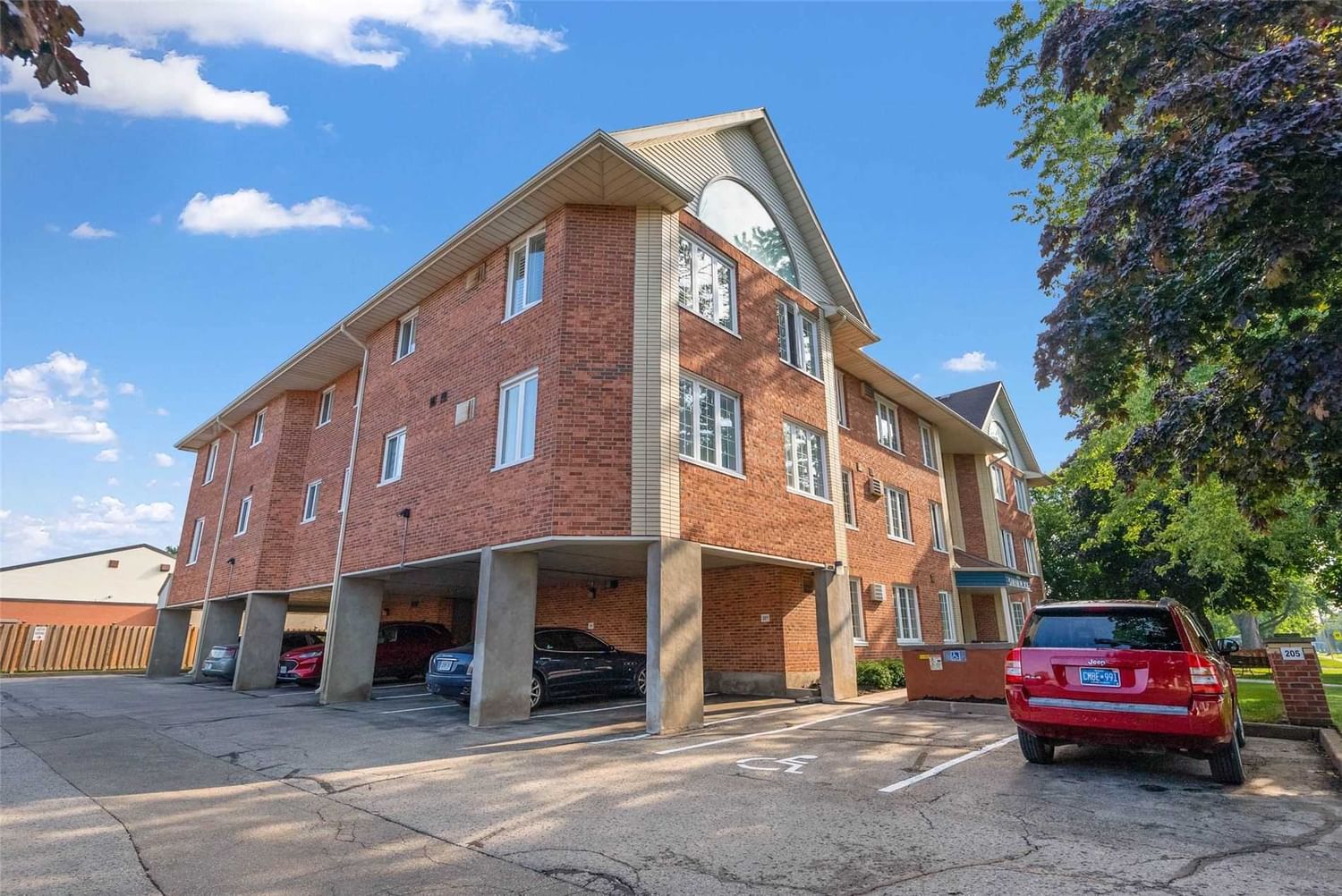 5753 Morrison St, unit for sale - image #4
