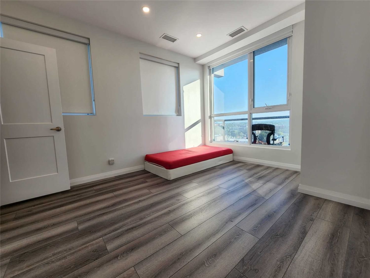 104 Garment St, unit 1104 for rent in City Commercial Core - image #5