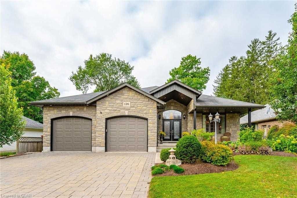 126 North Queen St for sale in Elora-Salem - image #1