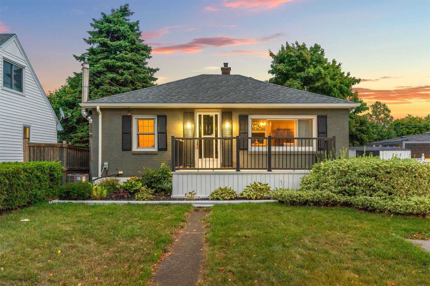 24 Bingham Rd for sale in McQuesten West - image #2