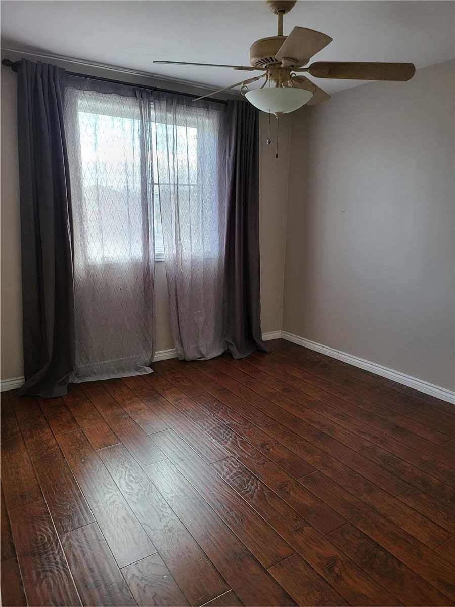 28 Victoria Ave N, unit 206 for rent - image #4