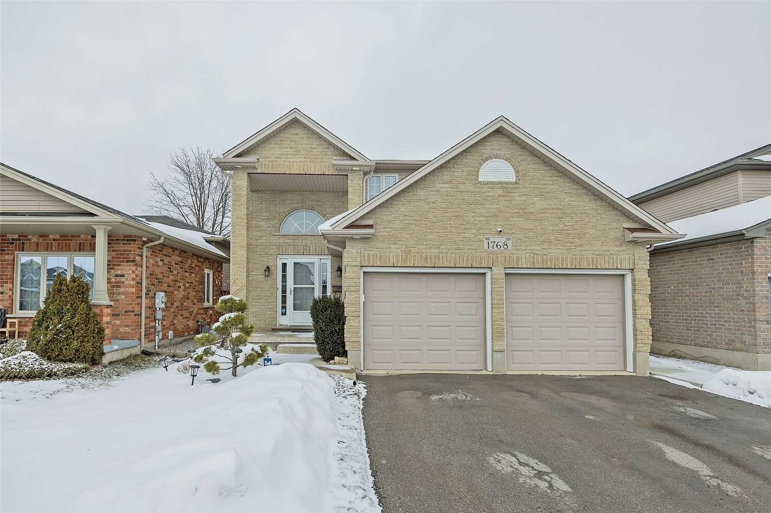 1768 Seymour Cres for sale  - image #1