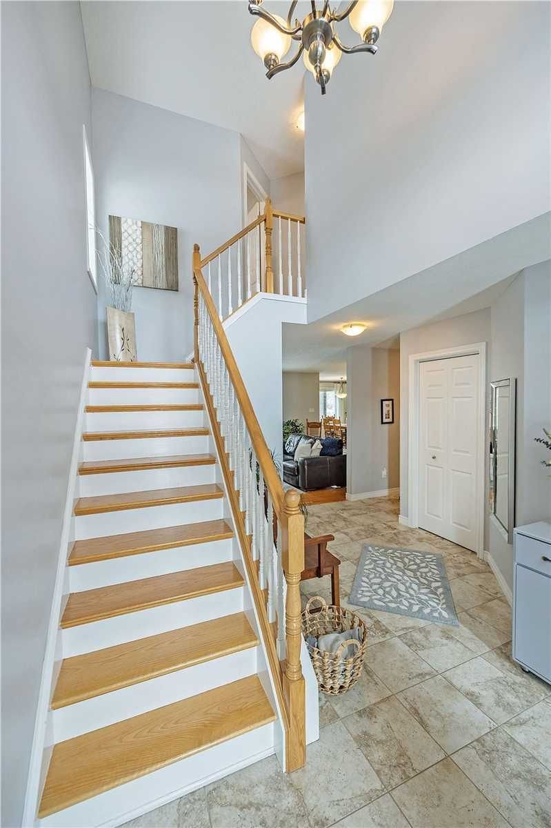 1768 Seymour Cres for sale  - image #2