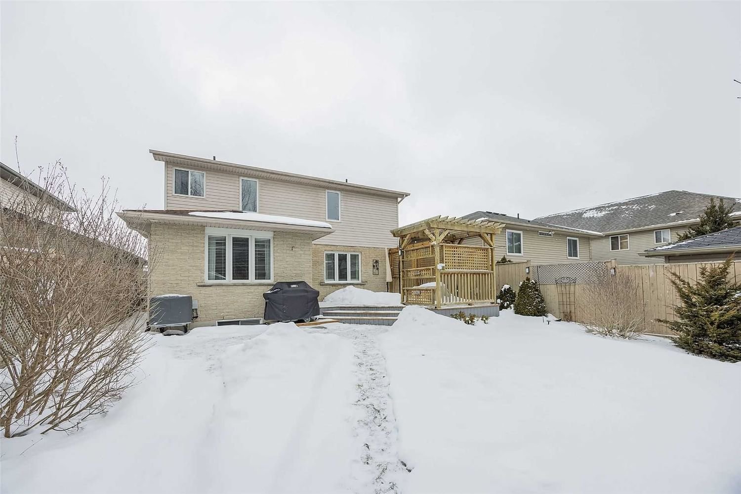 1768 Seymour Cres for sale  - image #33