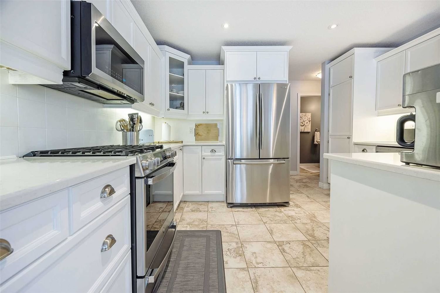 1768 Seymour Cres for sale  - image #8