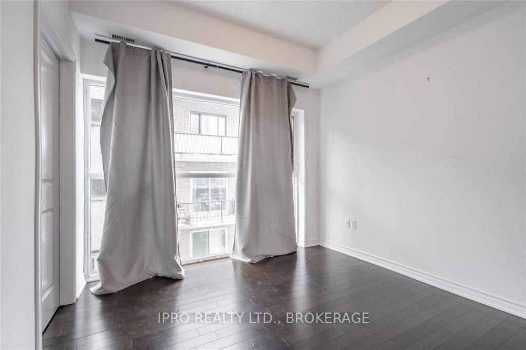 427 Aberdeen Ave, unit 301 for rent - image #8