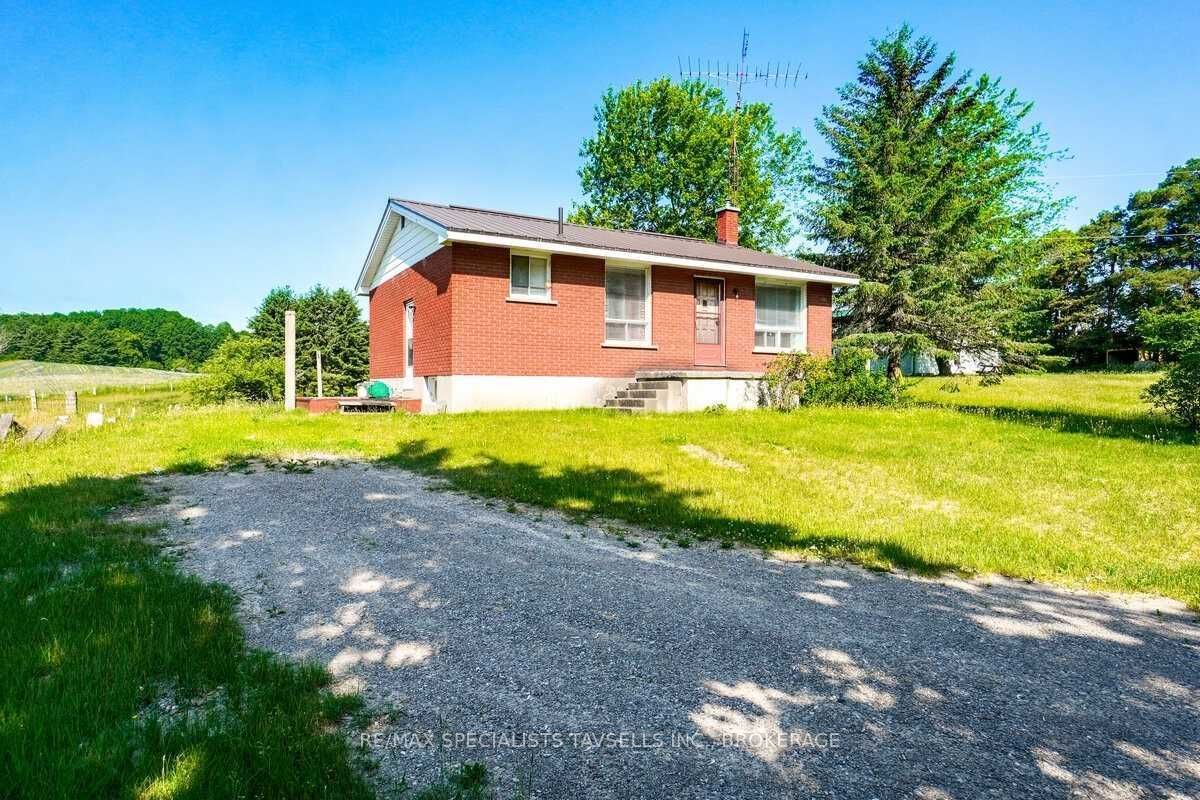938198 Airport Rd, unit basement for rent in Mulmur - image #1