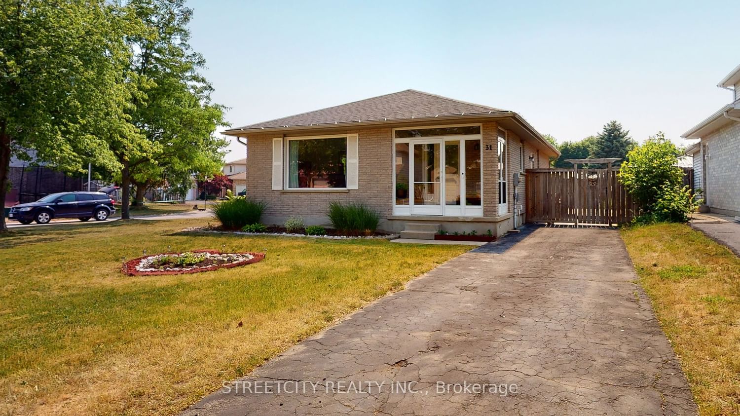 31 Christians Dr, unit null for sale - image #1